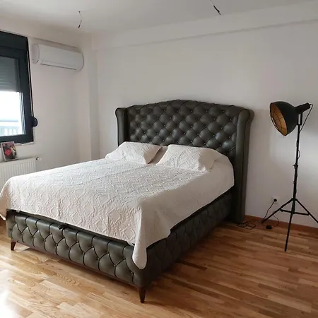 Crnjanski Zatvoreni Bazen Jagodina