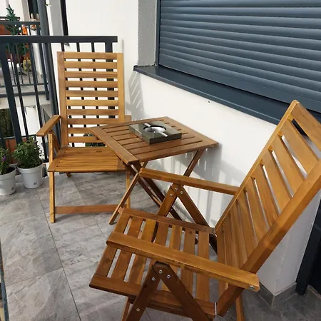 Crnjanski Zatvoreni Bazen Appartement