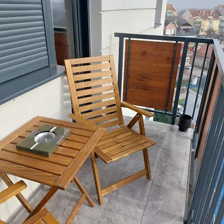 Crnjanski Zatvoreni Bazen Jagodina